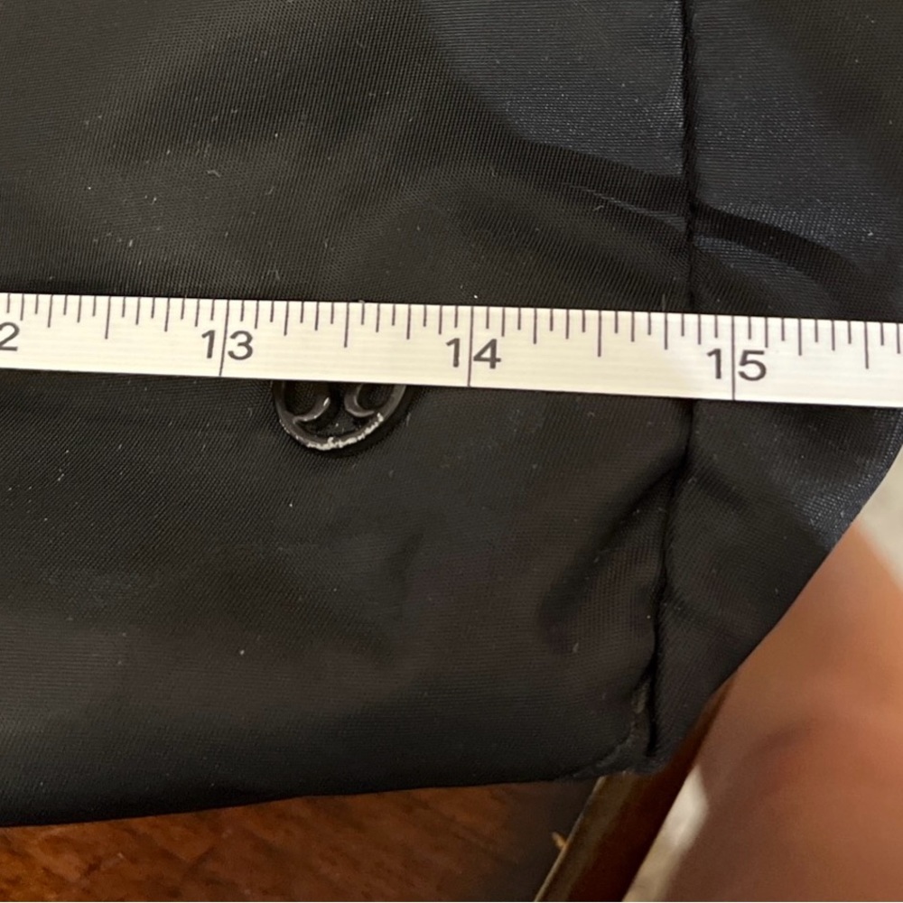 🍋Black Lululemon Tote/gym Bag - Picture 9 of 11